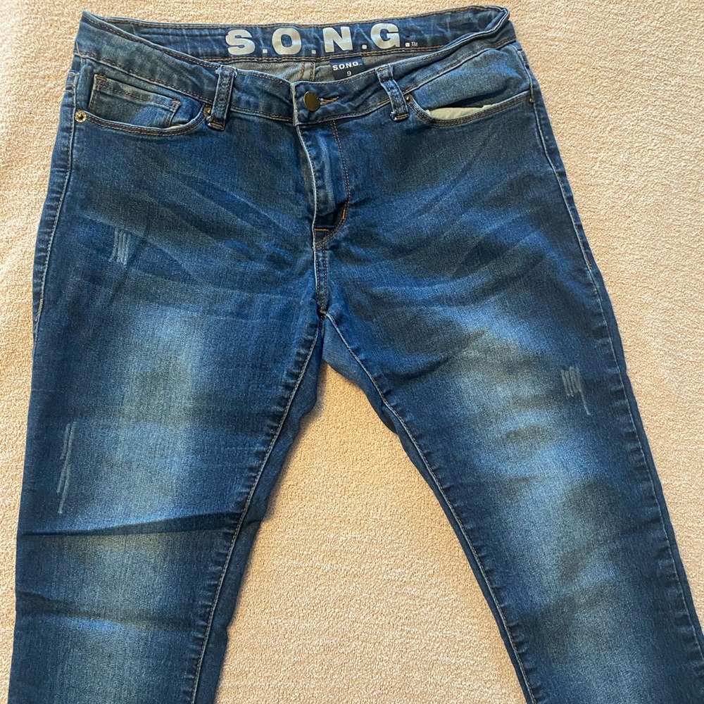 SONG skinny jeans in size 9